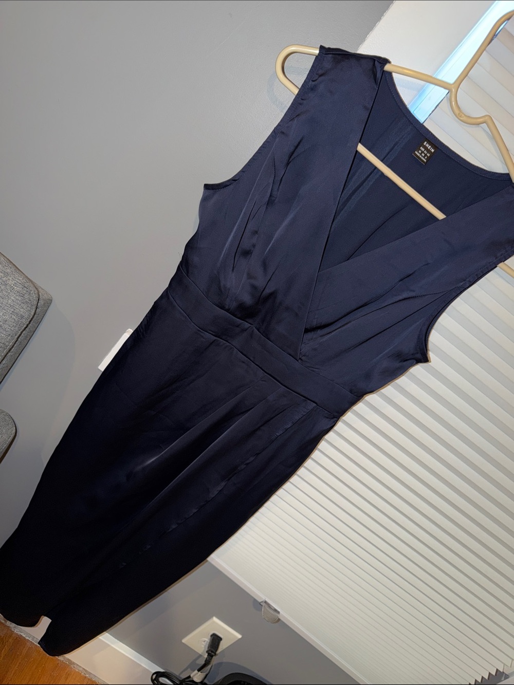 SHEIN Sleeveless Navy Midi Dress with V-Neck